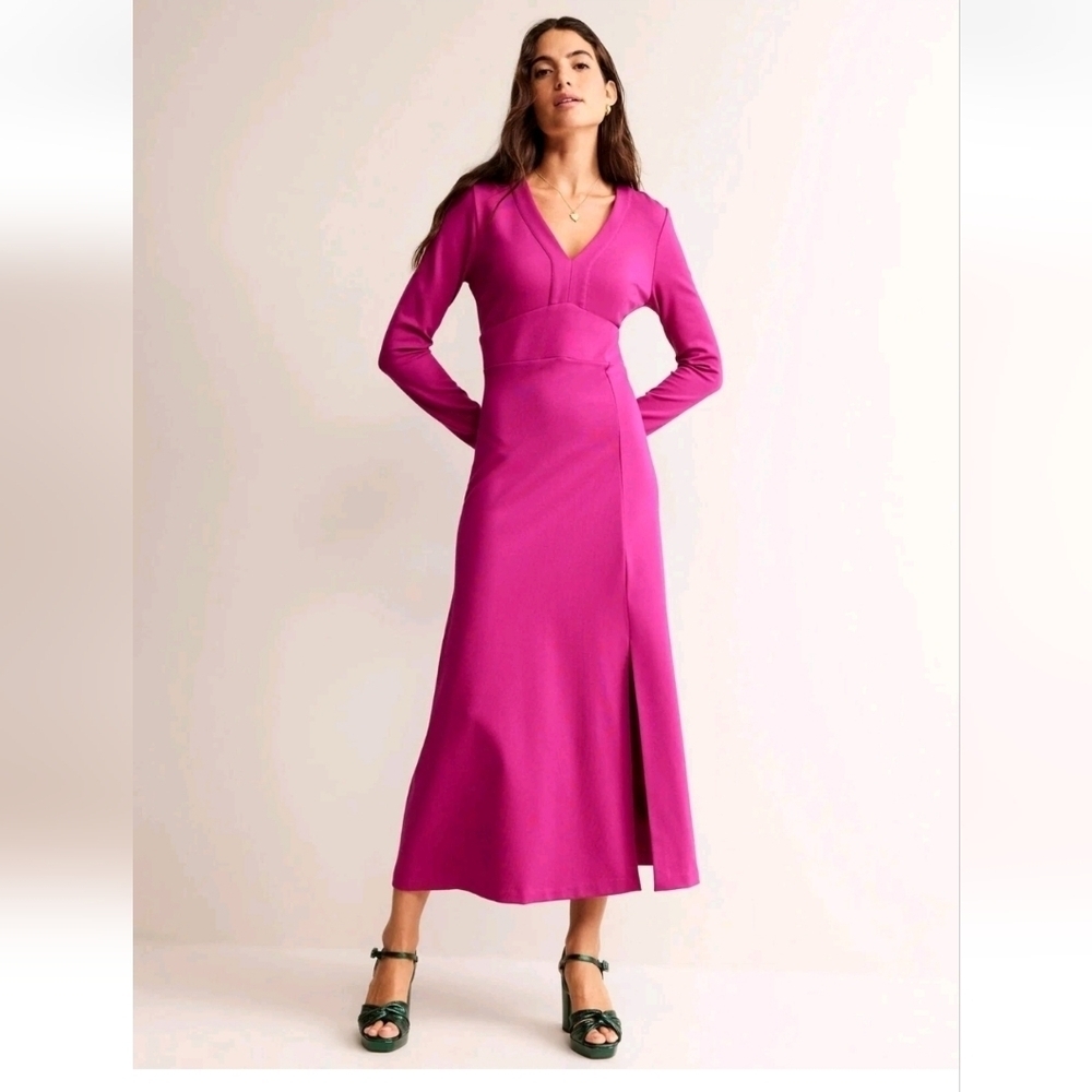 Boden NWTs Boden V-Neck Ponte Maxi Dress